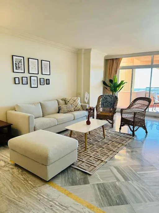 Appartement Magna Marbella 2 Bed Apt With Speacular Sea Views